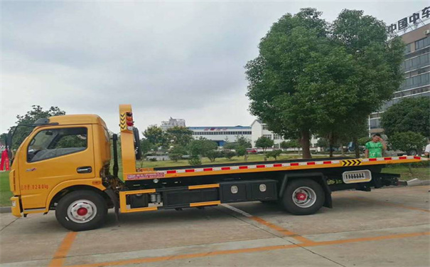 白沙定远24小时拖车救援电话号码，定远道路救援公司怎么收费的